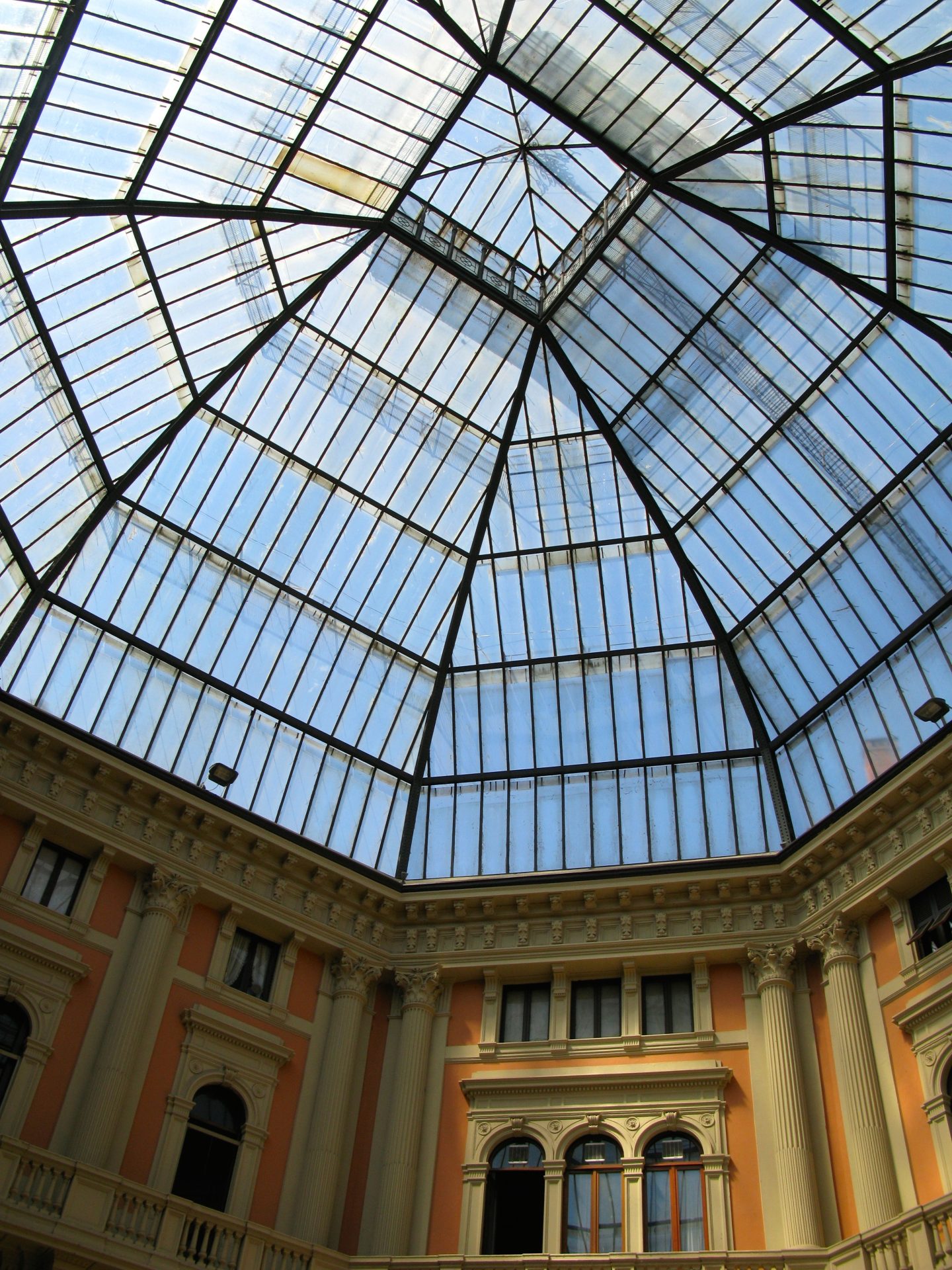 assicurazioni a pavia per professionisti persone aziende rischio professionale tutela legale avvocato assicurazione prodotto continuita produttiva polizze cybersecurity